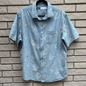 Old Navy Everyday Shirt Regular Fit Light Blue Denim with Floral Print Sz XL